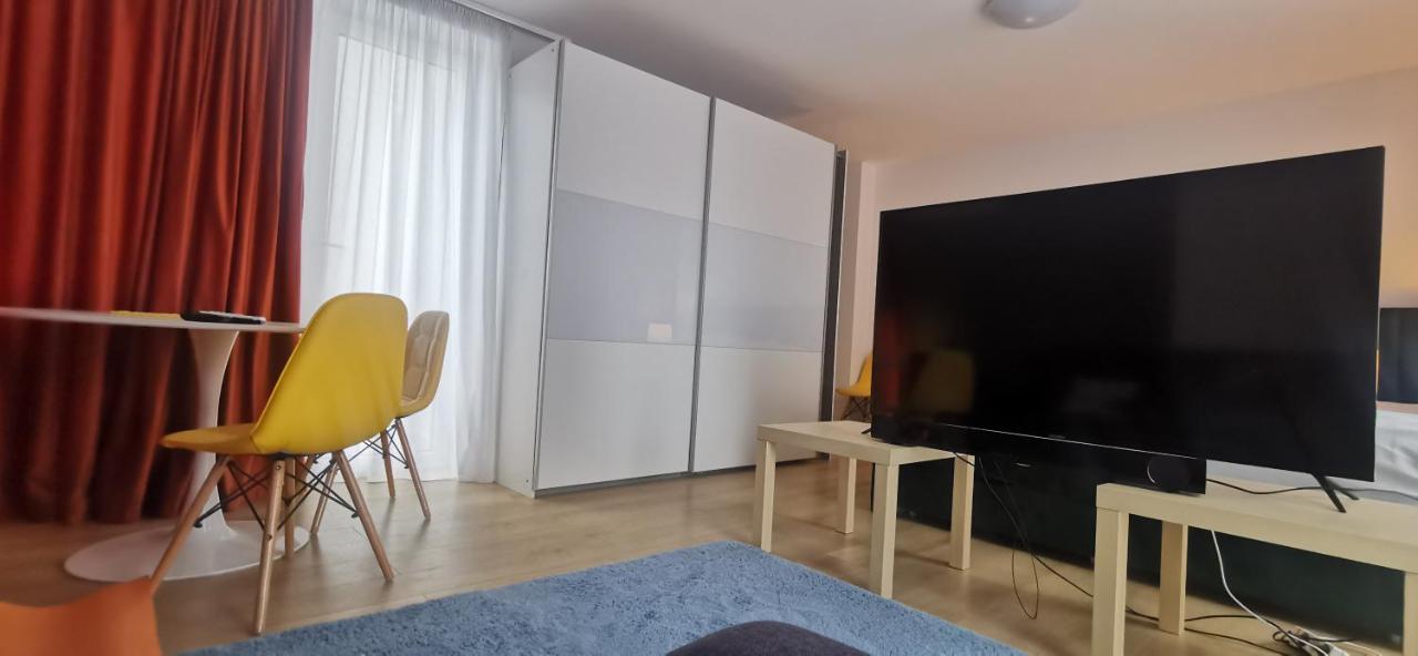 Hypnotique Hotel Năvodari Екстериор снимка
